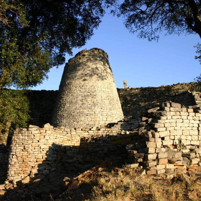 stone house made only from layered brick and no mortar