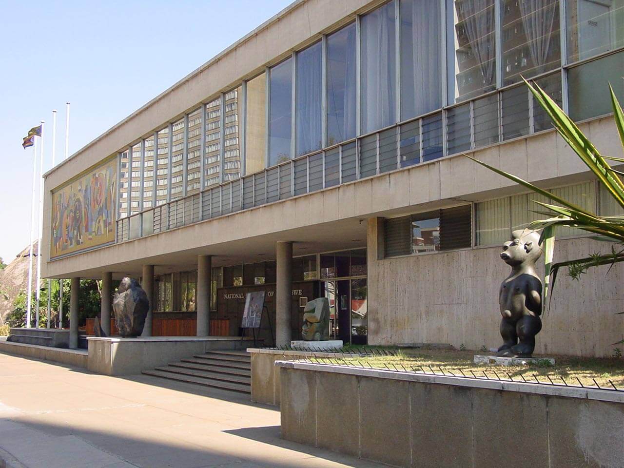 national gallery of zimbabwe building decorated by various sculptures